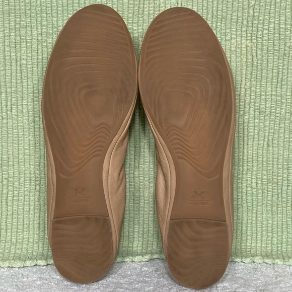Eureka! Women's Audrey GoPro Tan Leather Bendable Ballet Flats Shoes Size US 9M - Picture 8 of 11